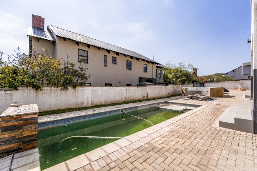 6 Bedroom Property for Sale in The Hills Game Reserve Estate Gauteng
