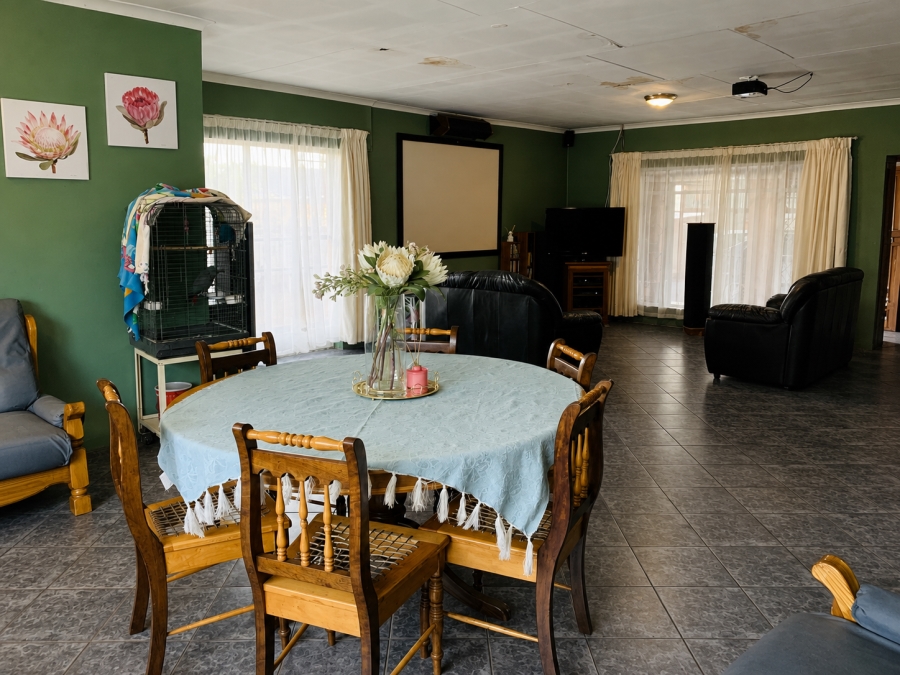 4 Bedroom Property for Sale in Vanderbijlpark CE 2 Gauteng