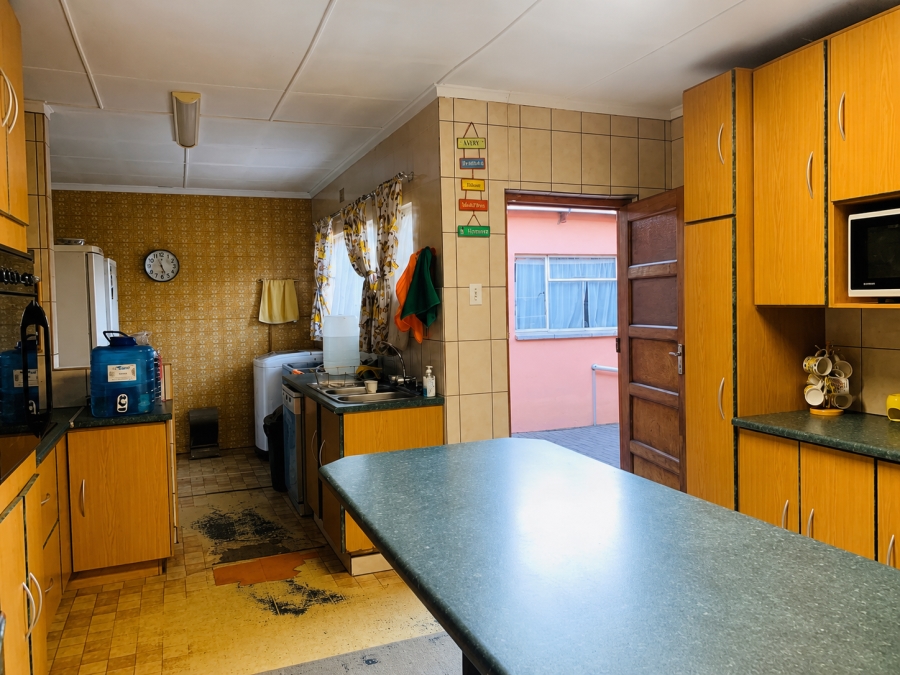 4 Bedroom Property for Sale in Vanderbijlpark CE 2 Gauteng