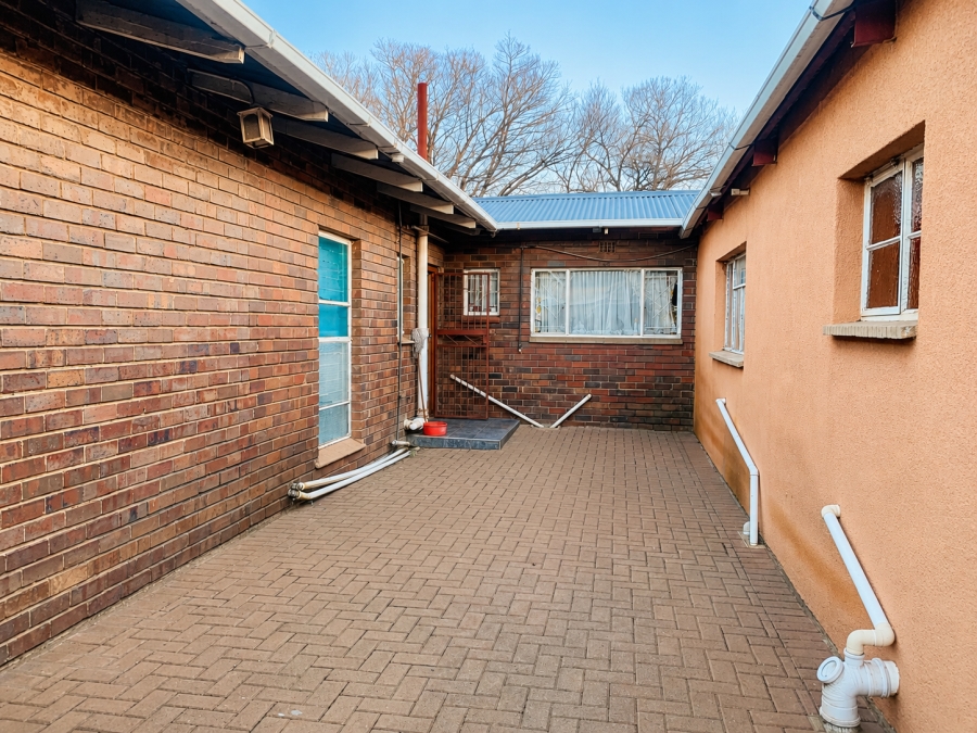 4 Bedroom Property for Sale in Vanderbijlpark CE 2 Gauteng