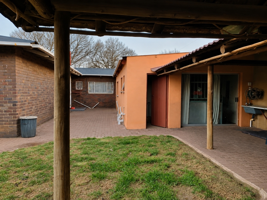 4 Bedroom Property for Sale in Vanderbijlpark CE 2 Gauteng