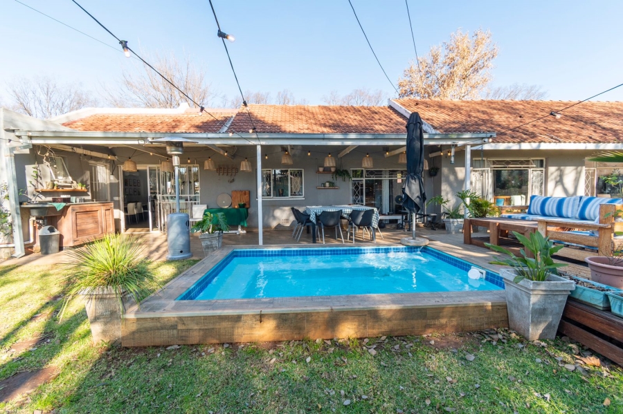 4 Bedroom Property for Sale in Three Rivers Gauteng