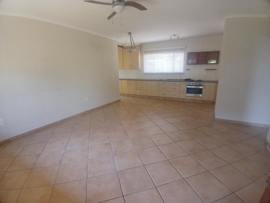 To Let 2 Bedroom Property for Rent in Brackenhurst Gauteng
