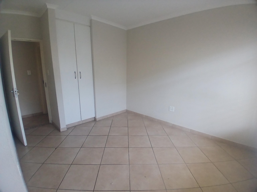 To Let 2 Bedroom Property for Rent in Brackenhurst Gauteng