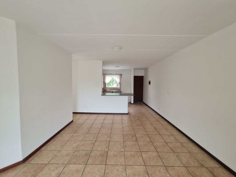 To Let 2 Bedroom Property for Rent in Sonneglans Gauteng