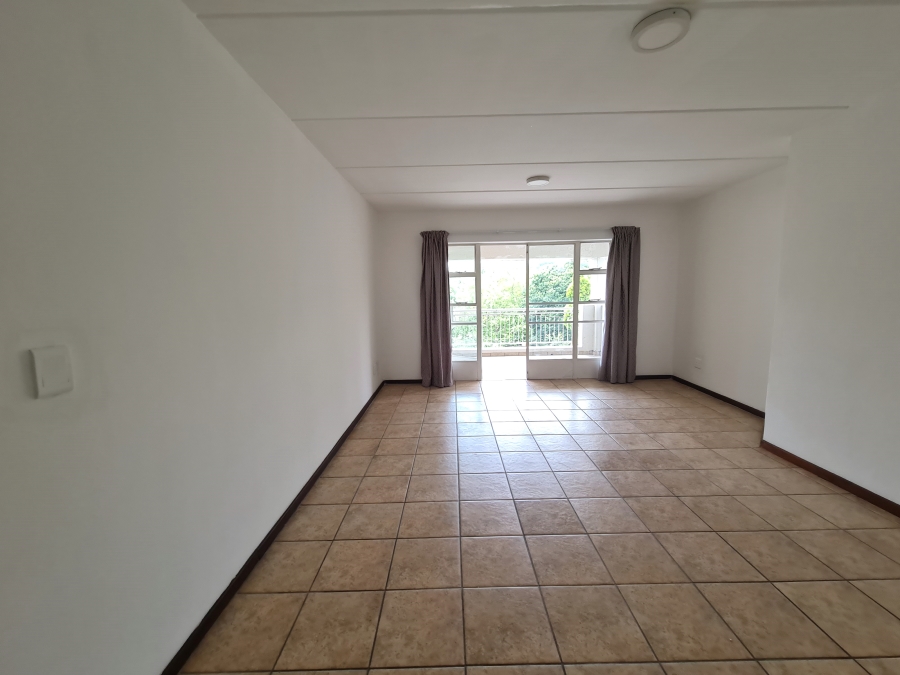 To Let 2 Bedroom Property for Rent in Sonneglans Gauteng