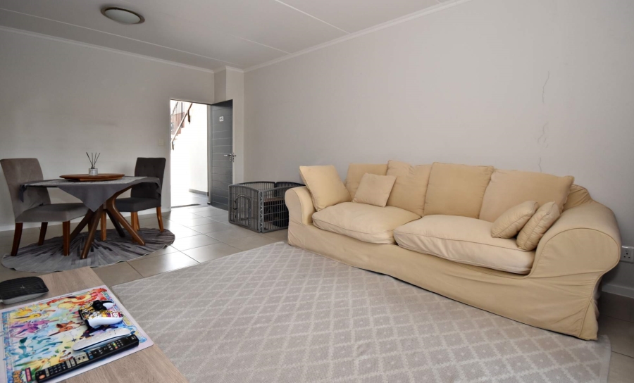 3 Bedroom Property for Sale in Olivedale Gauteng