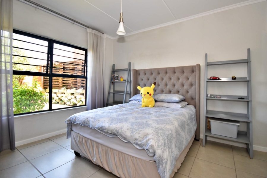 3 Bedroom Property for Sale in Olivedale Gauteng