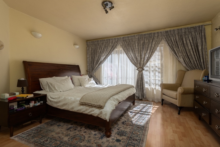 3 Bedroom Property for Sale in Suideroord Gauteng