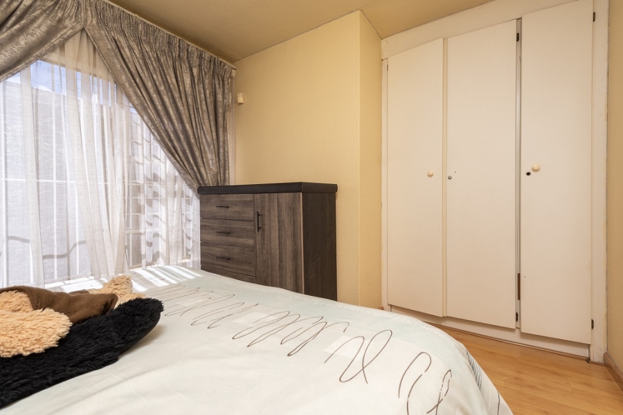 3 Bedroom Property for Sale in Suideroord Gauteng