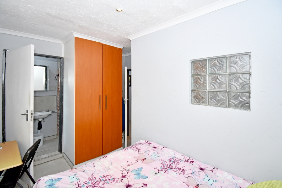 3 Bedroom Property for Sale in Lombardy East Gauteng