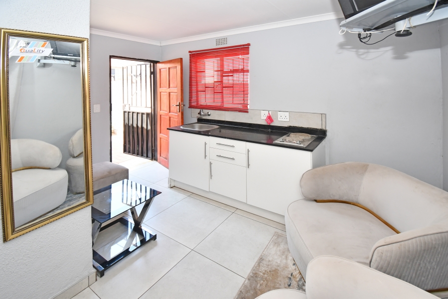 3 Bedroom Property for Sale in Lombardy East Gauteng