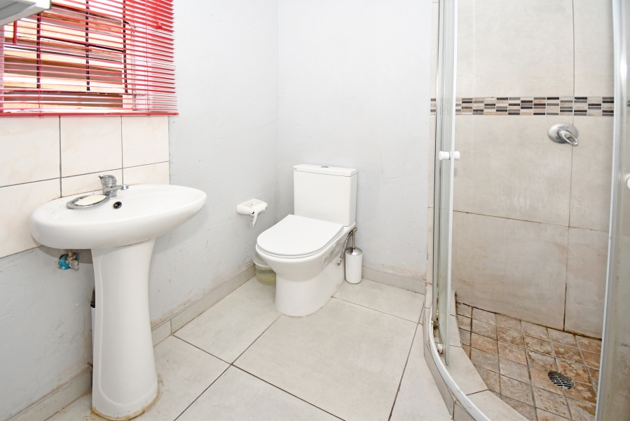 3 Bedroom Property for Sale in Lombardy East Gauteng