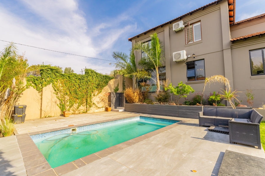 3 Bedroom Property for Sale in Beverley Gauteng