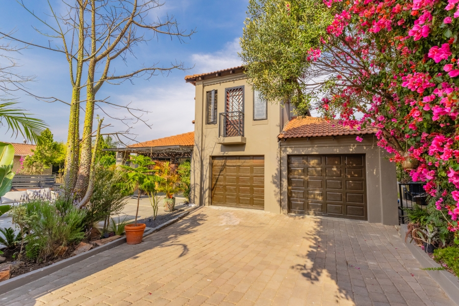3 Bedroom Property for Sale in Beverley Gauteng