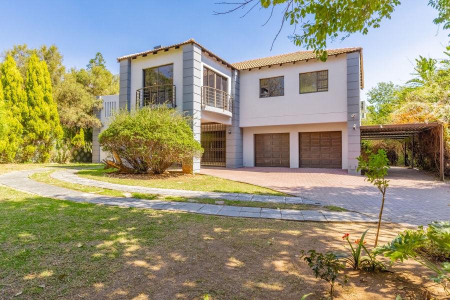 6 Bedroom Property for Sale in Bryanston Gauteng