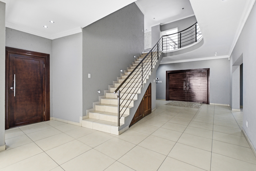 6 Bedroom Property for Sale in Bryanston Gauteng