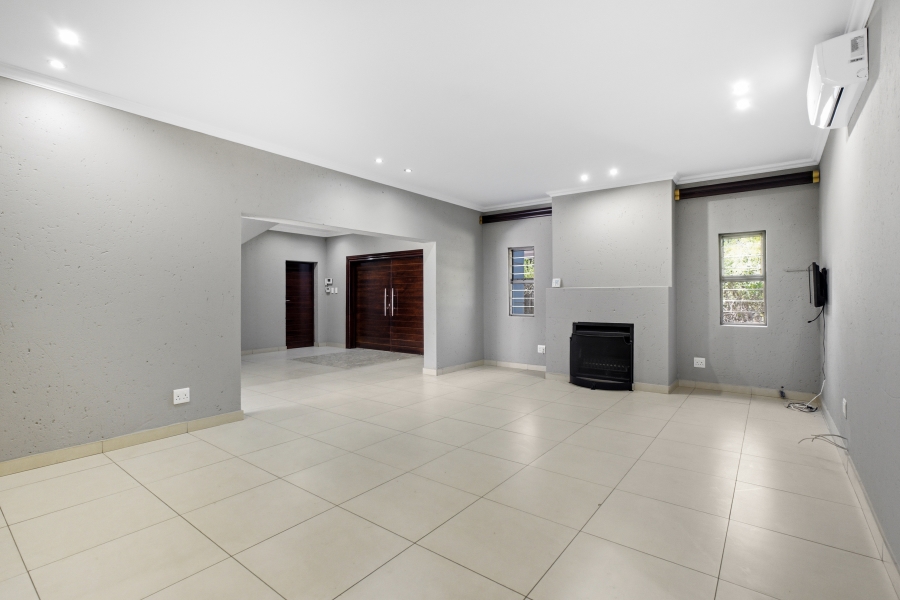 6 Bedroom Property for Sale in Bryanston Gauteng