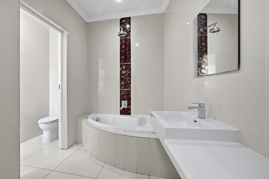 6 Bedroom Property for Sale in Bryanston Gauteng