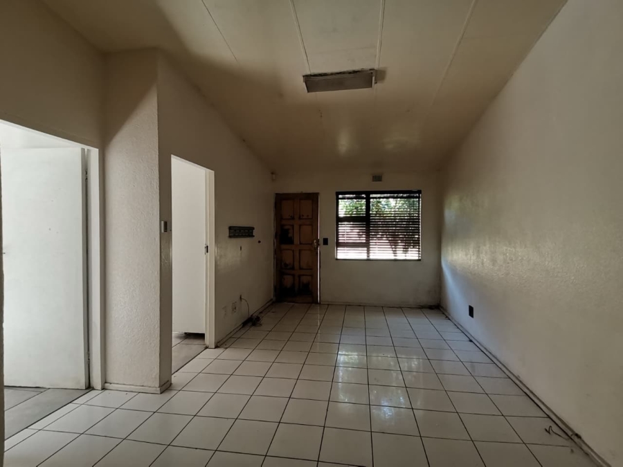 2 Bedroom Property for Sale in Naturena Gauteng