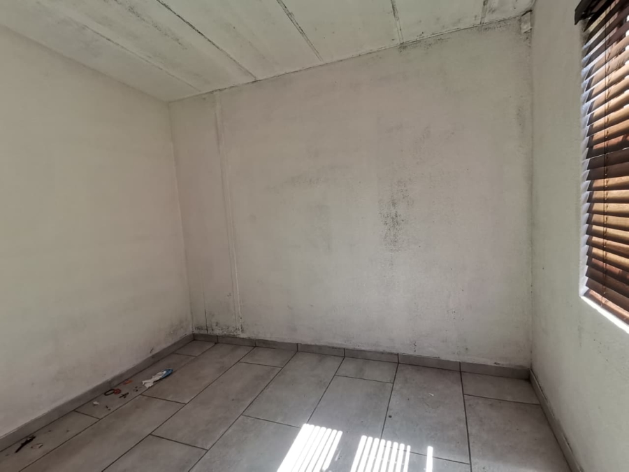 2 Bedroom Property for Sale in Naturena Gauteng