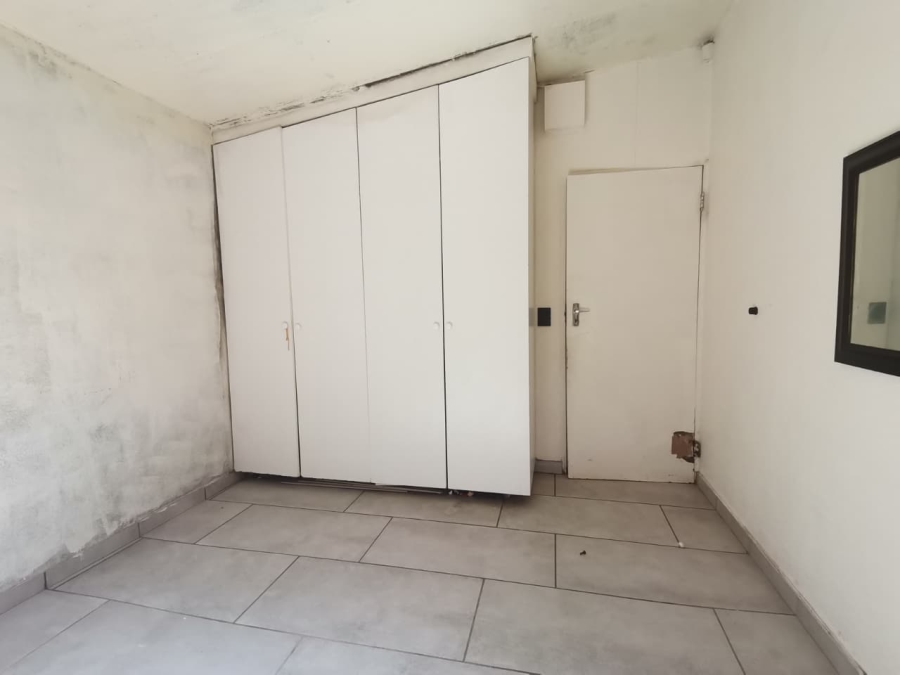 2 Bedroom Property for Sale in Naturena Gauteng