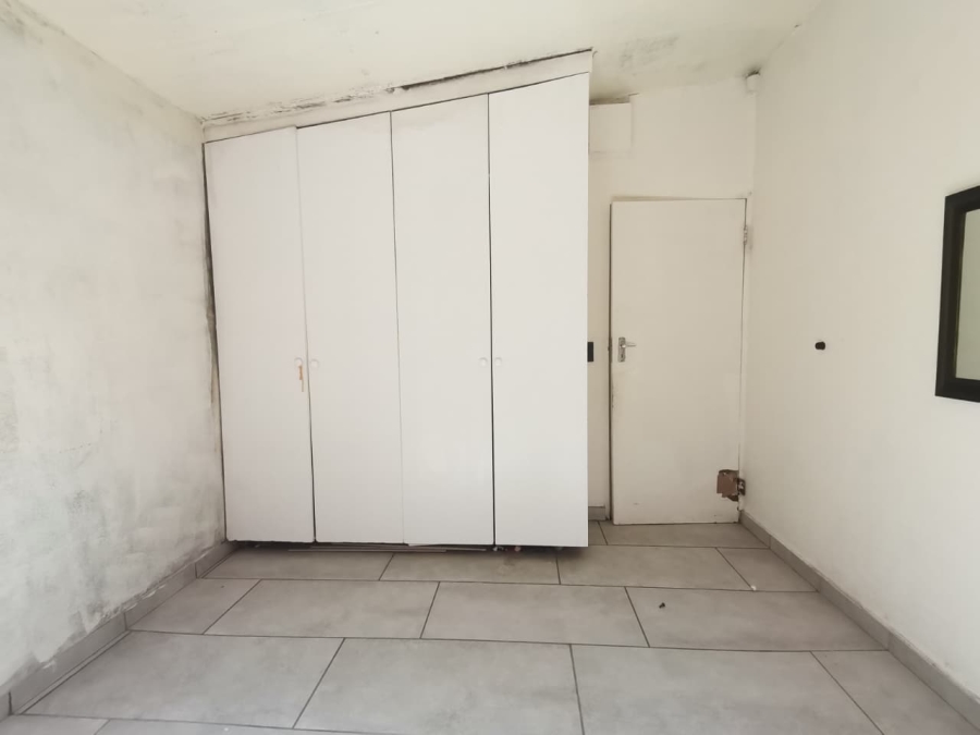 2 Bedroom Property for Sale in Naturena Gauteng