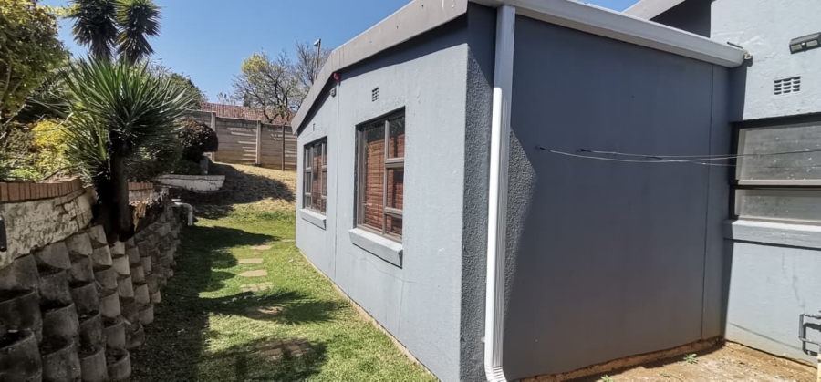 2 Bedroom Property for Sale in Naturena Gauteng