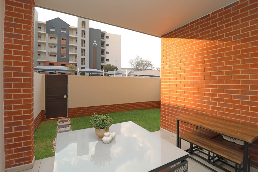 2 Bedroom Property for Sale in Greenstone Hill Gauteng