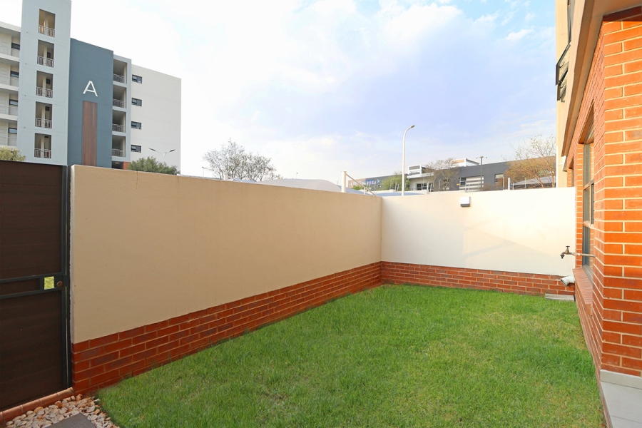 2 Bedroom Property for Sale in Greenstone Hill Gauteng