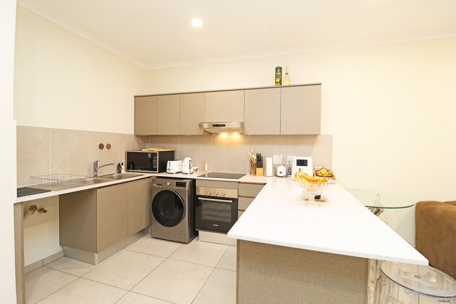 2 Bedroom Property for Sale in Greenstone Hill Gauteng