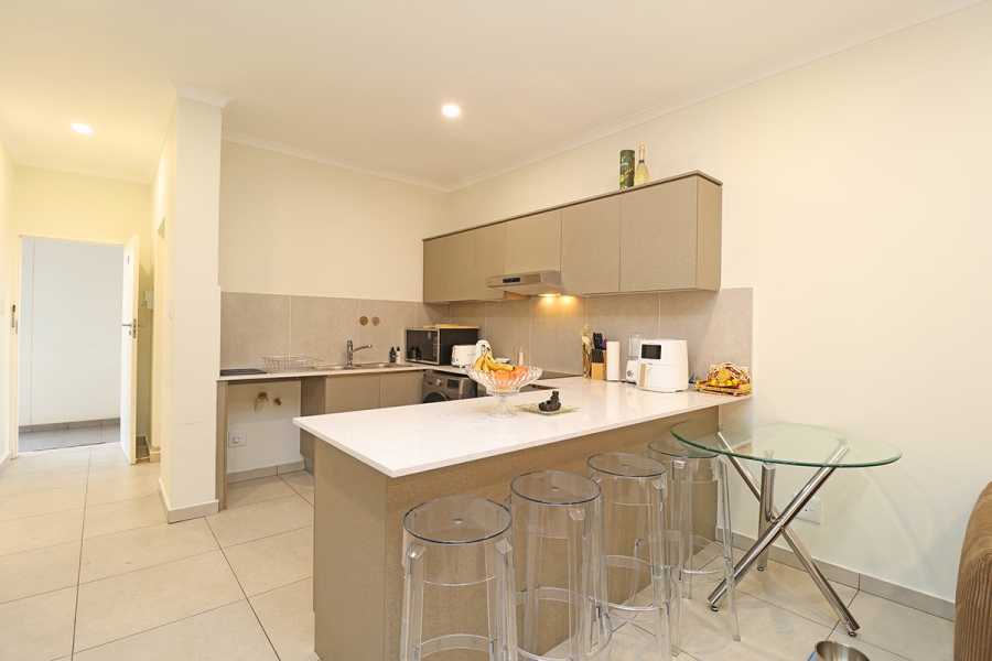 2 Bedroom Property for Sale in Greenstone Hill Gauteng