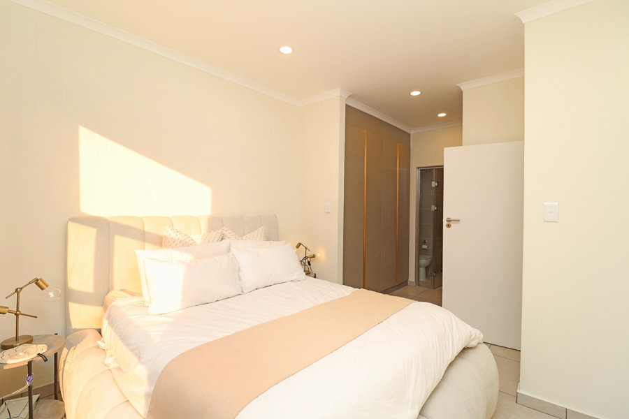 2 Bedroom Property for Sale in Greenstone Hill Gauteng