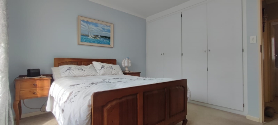 2 Bedroom Property for Sale in Rooihuiskraal North Gauteng