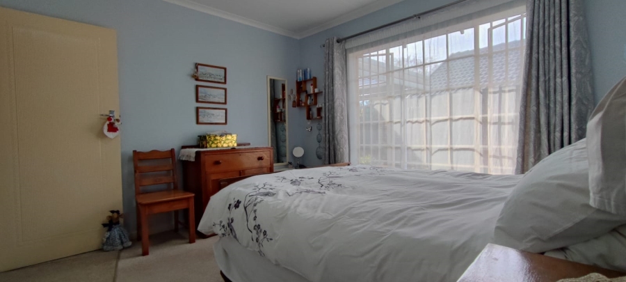 2 Bedroom Property for Sale in Rooihuiskraal North Gauteng