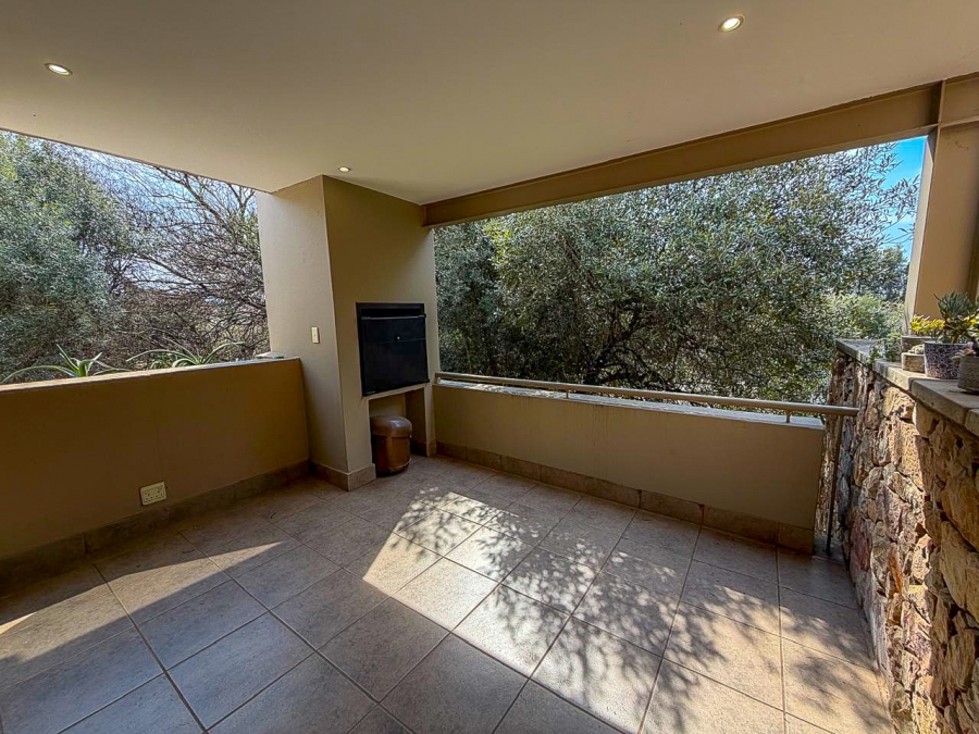 To Let 2 Bedroom Property for Rent in Midstream Estate Gauteng