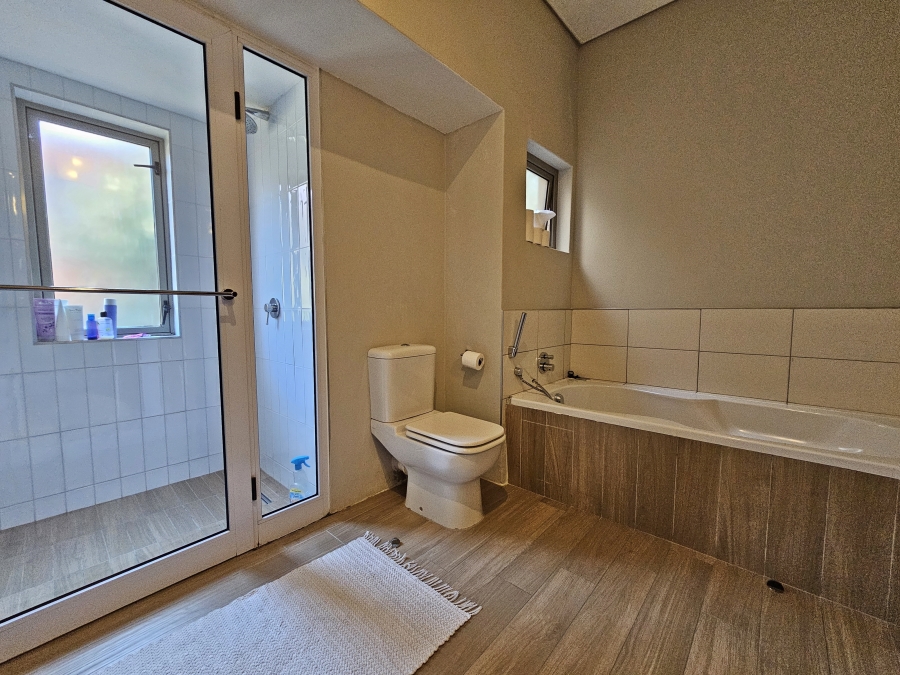To Let 2 Bedroom Property for Rent in Midstream Estate Gauteng