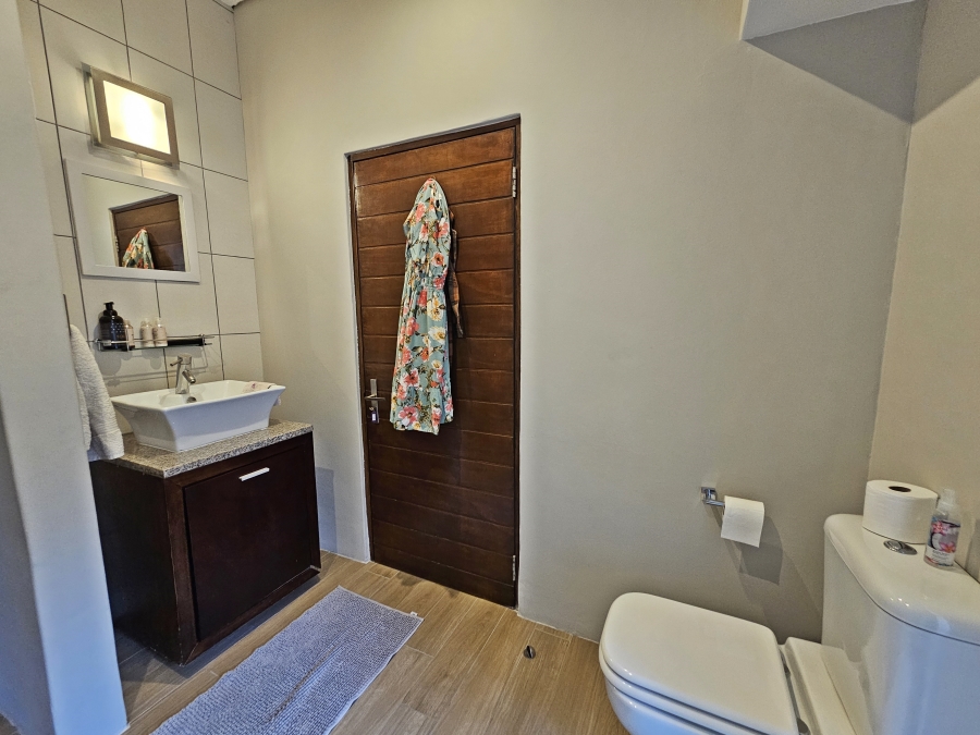To Let 2 Bedroom Property for Rent in Midstream Estate Gauteng