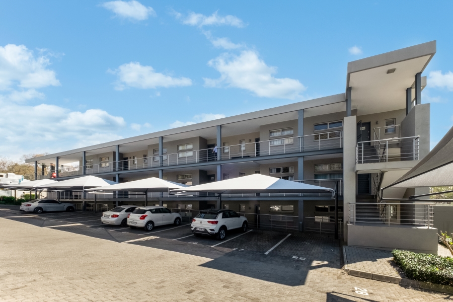 To Let 2 Bedroom Property for Rent in Hurlingham Gauteng