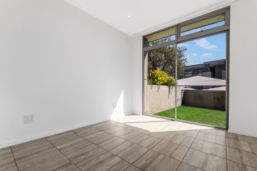 To Let 2 Bedroom Property for Rent in Hurlingham Gauteng