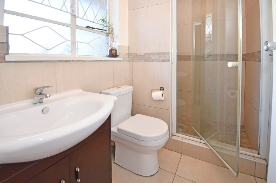 To Let 3 Bedroom Property for Rent in Corlett Gardens Gauteng