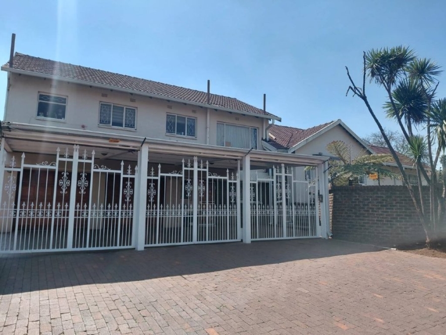 4 Bedroom Property for Sale in Eden Glen Gauteng