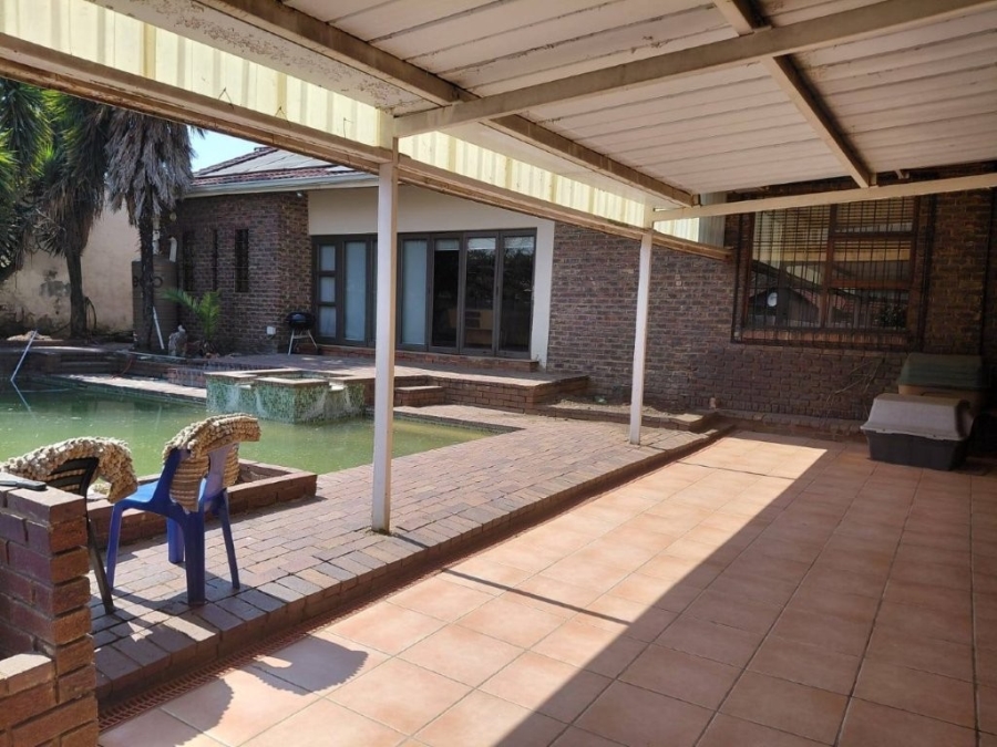 4 Bedroom Property for Sale in Eden Glen Gauteng