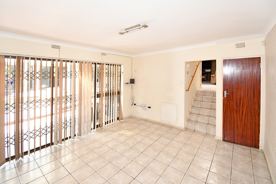 To Let 4 Bedroom Property for Rent in Eden Glen Gauteng