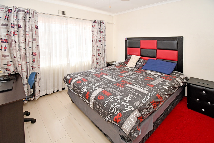 To Let 4 Bedroom Property for Rent in Eden Glen Gauteng