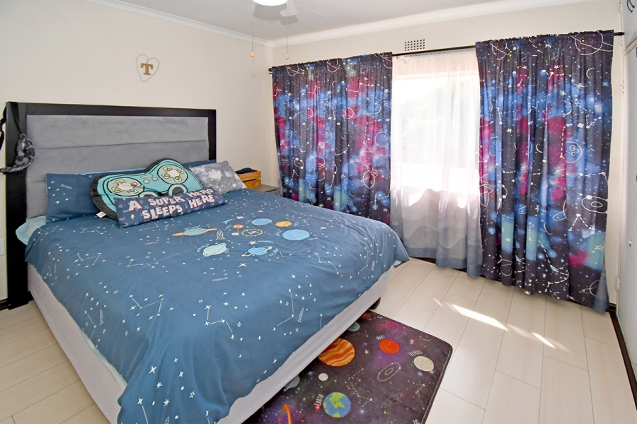 To Let 4 Bedroom Property for Rent in Eden Glen Gauteng