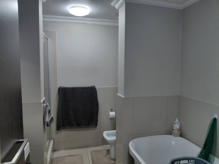 1 Bedroom Property for Sale in Solheim Gauteng