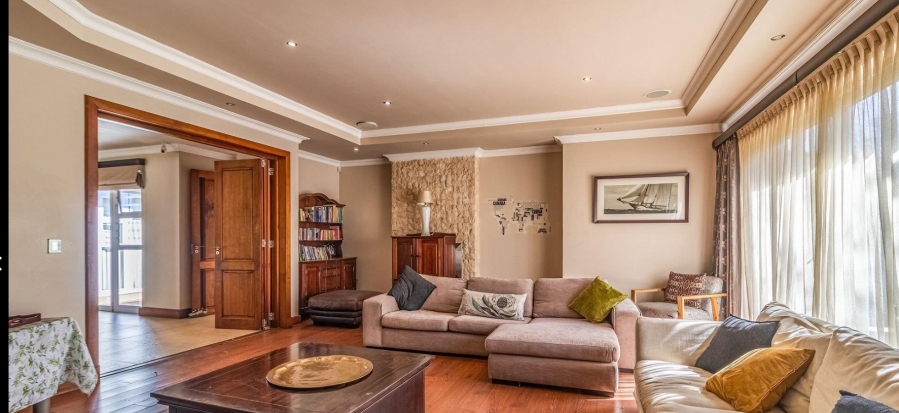 6 Bedroom Property for Sale in Bedfordview Gauteng