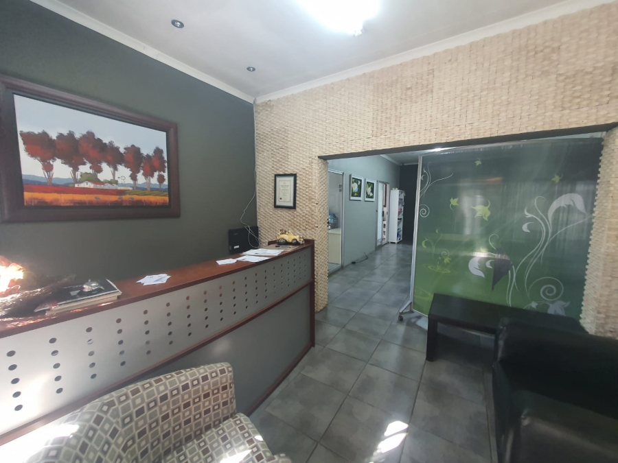 Commercial Property for Sale in Brackenhurst Gauteng