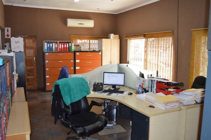 Commercial Property for Sale in Brackenhurst Gauteng
